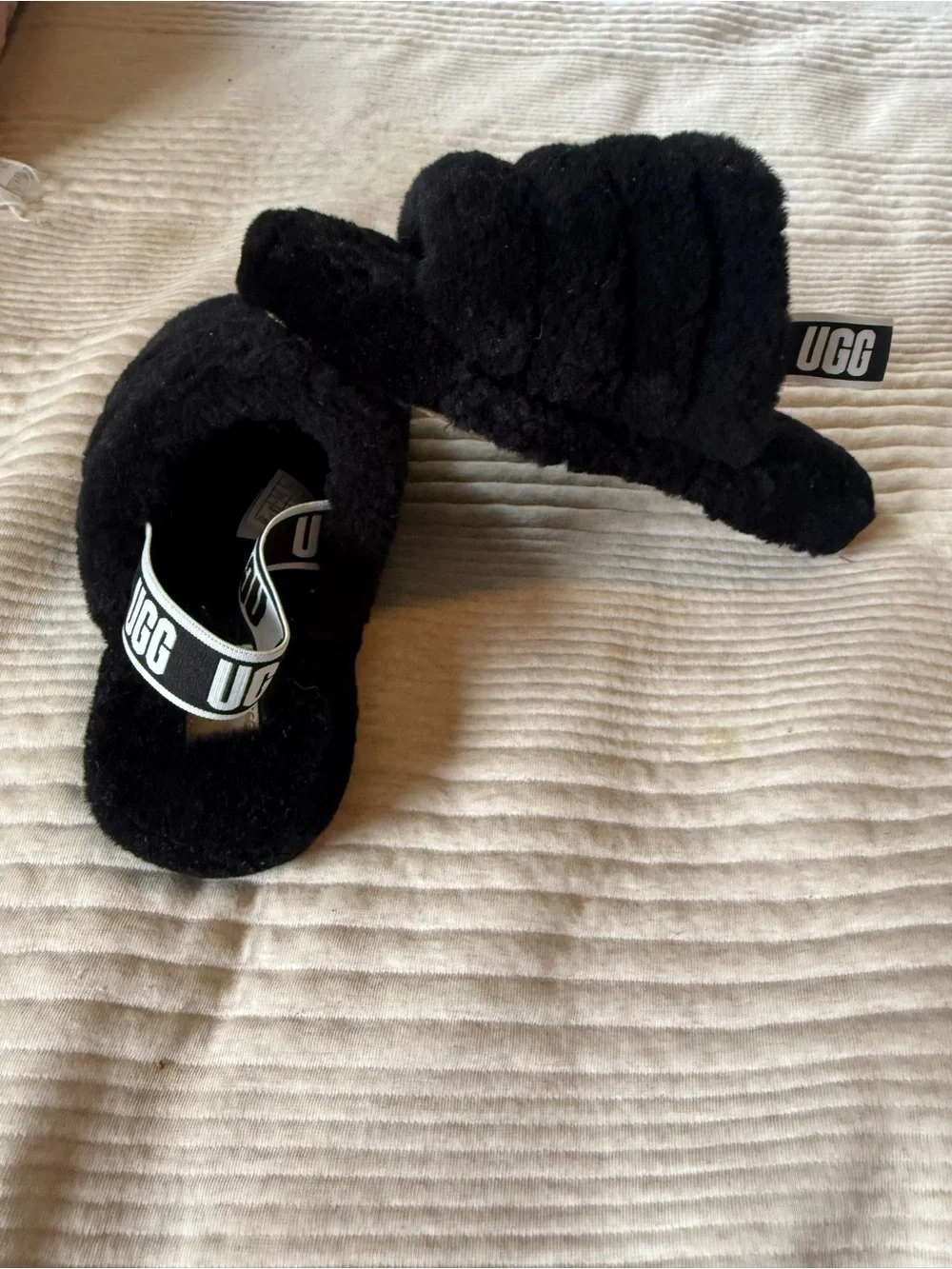 UGG Kids Black Fuzzy Slide Sandals with Branded Heel Strap